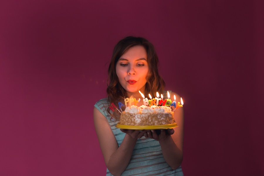 birthday party photoshoot cake idea