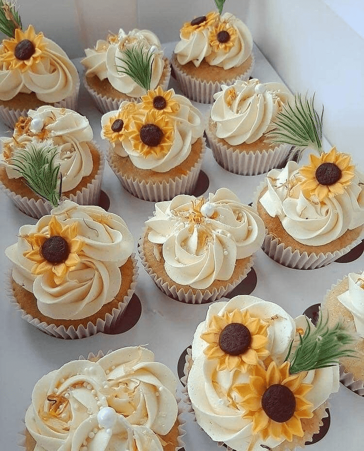 Elegant Sunflower Cupcakes