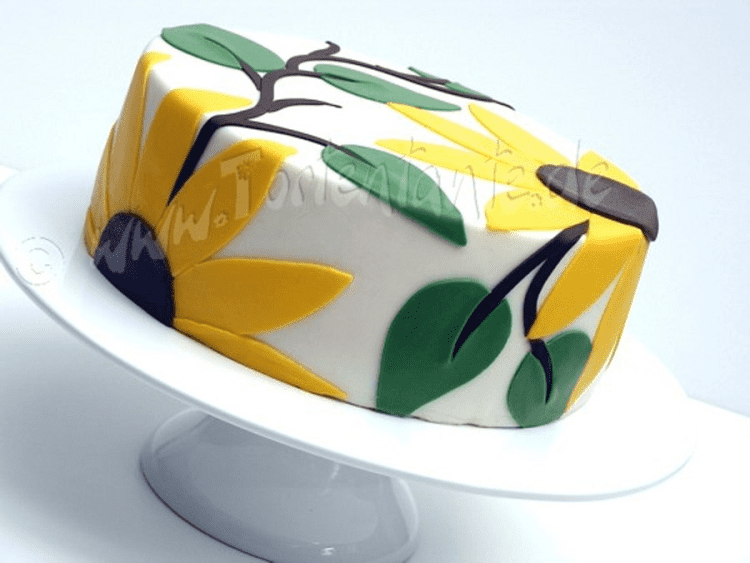 Modern Sunflower Cake