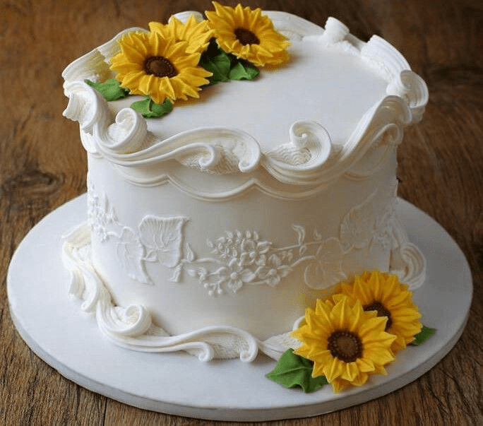 White Sunflower Cake