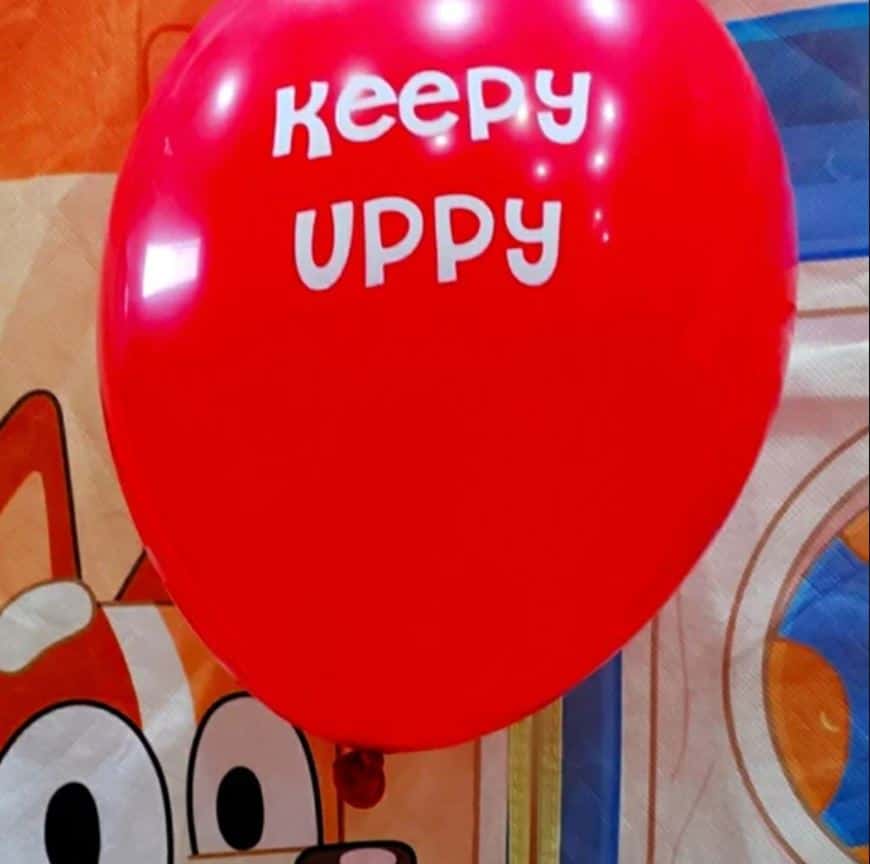 Keepy Uppy (aka Balloon toss)