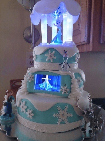 Special Effects Frozen Cake Idea