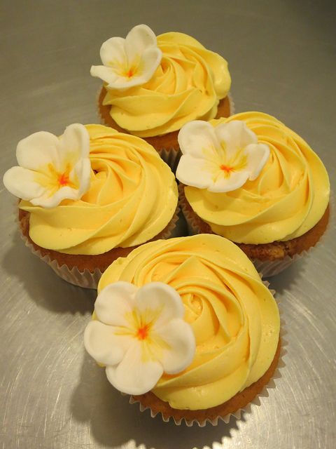 Sunshine Cupcakes