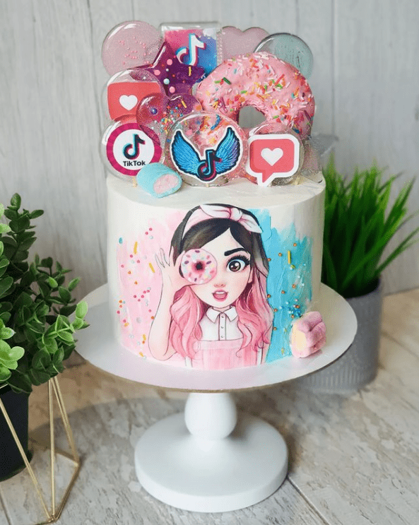 Painted Girl TikTok Cake Idea